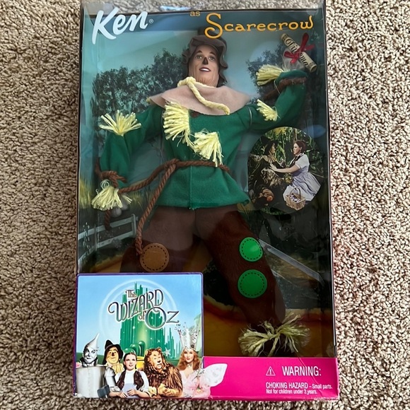 NIB! Mattel toys The wizard of OZ scarecrow. - Picture 1 of 8